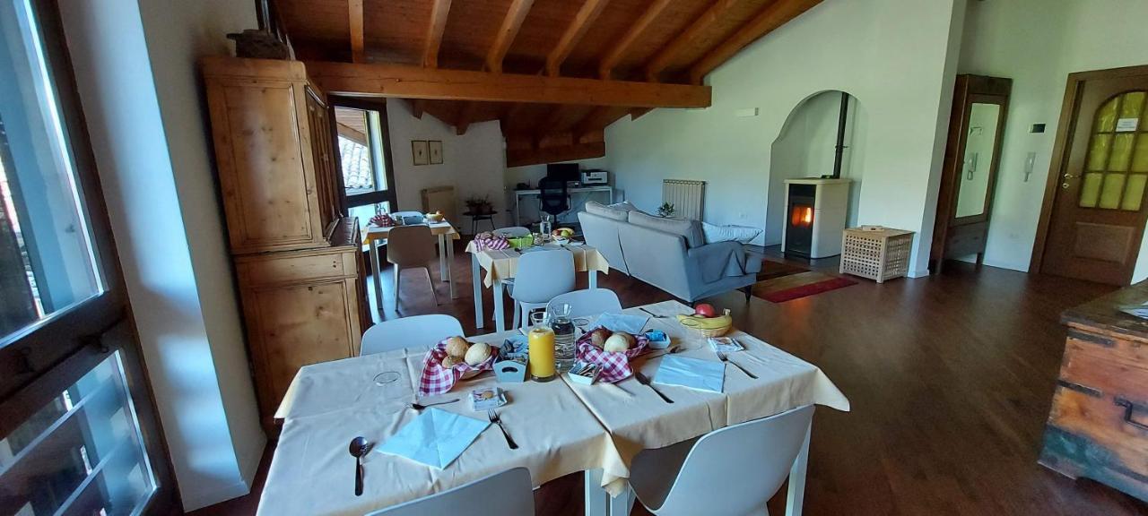 La Piazzetta Di Canale B&B Tenno Luaran gambar