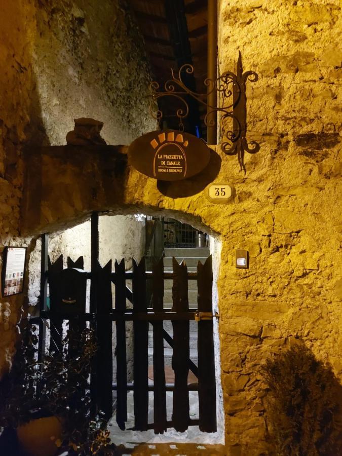 La Piazzetta Di Canale B&B Tenno Luaran gambar