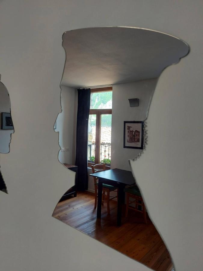 La Piazzetta Di Canale B&B Tenno Luaran gambar